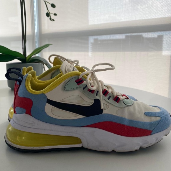 Nike Air Max 270 React Shoes - Picture 2 of 7